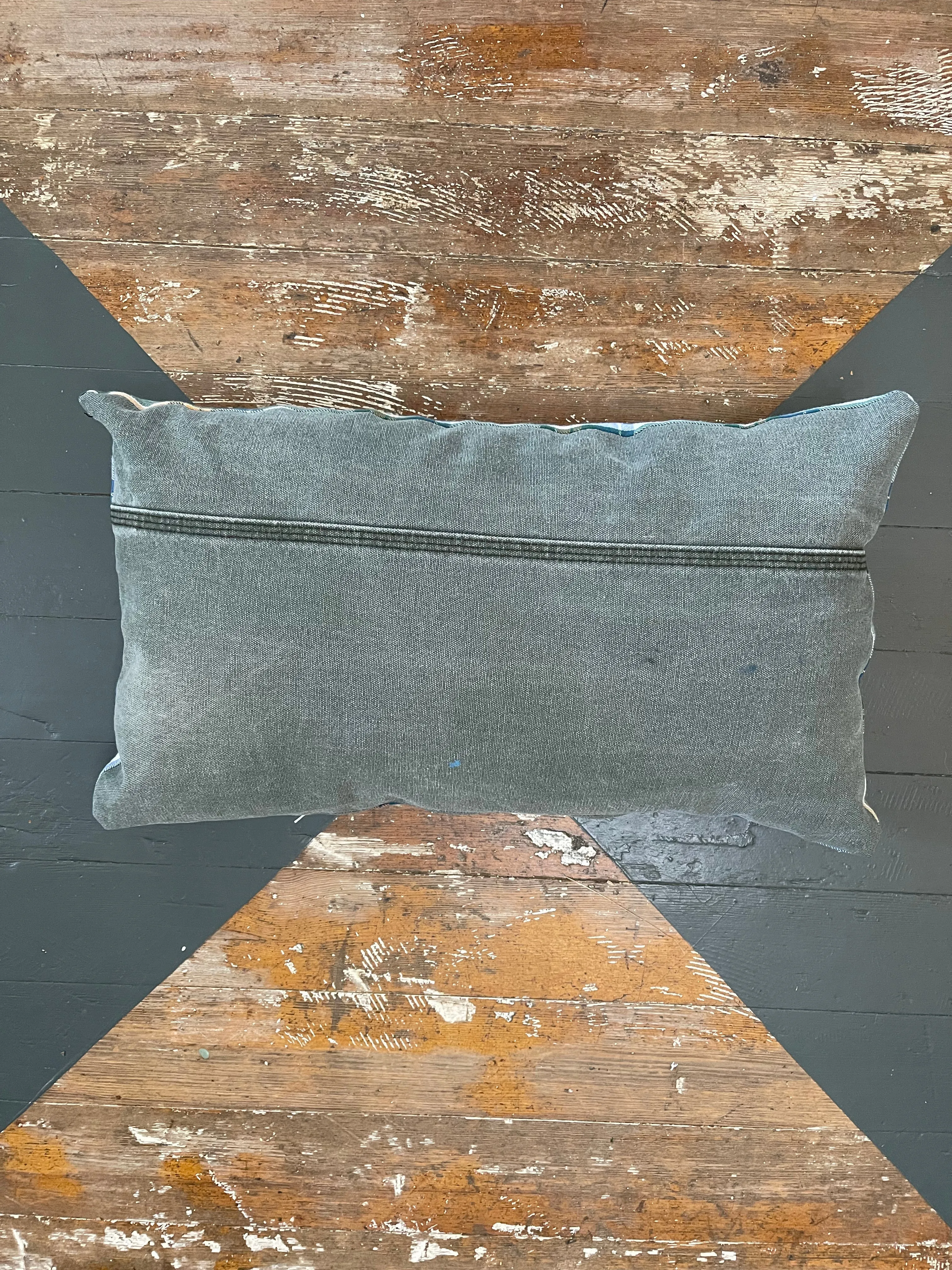 CARHARTT SCRAP PILLOW