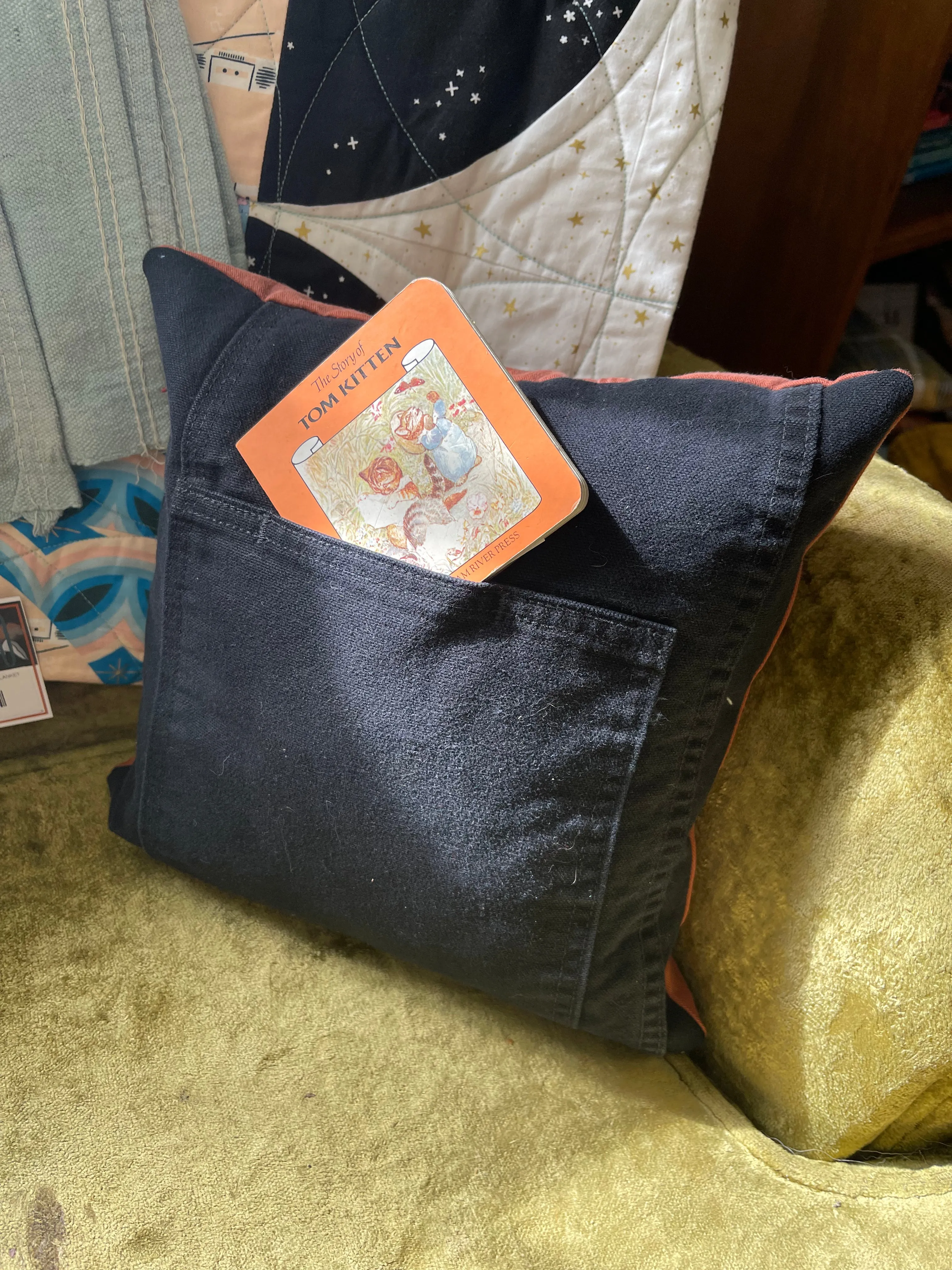 CARHARTT SCRAP PILLOW