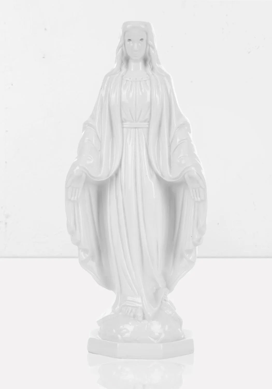 CRYING MADONNA CANDLE HOLDER