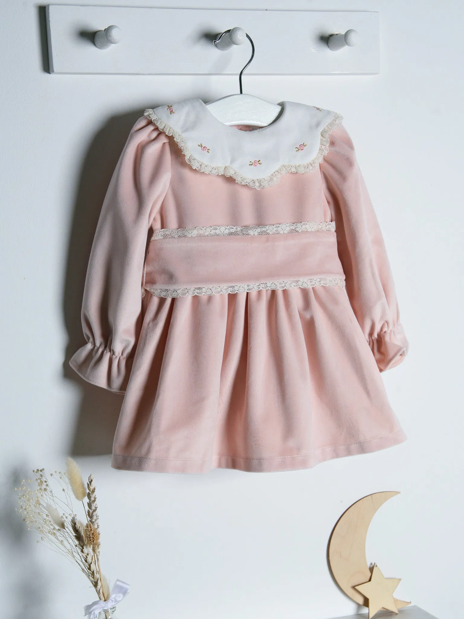 Fofettes Pale Pink Velvet Dress with Embroidered Lace Collar