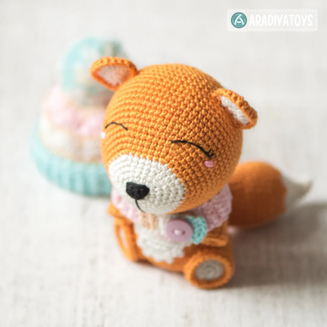 Fox Alice from “AradiyaToys Design” collection / fox crochet pattern by AradiyaToys (Amigurumi tutorial PDF file)