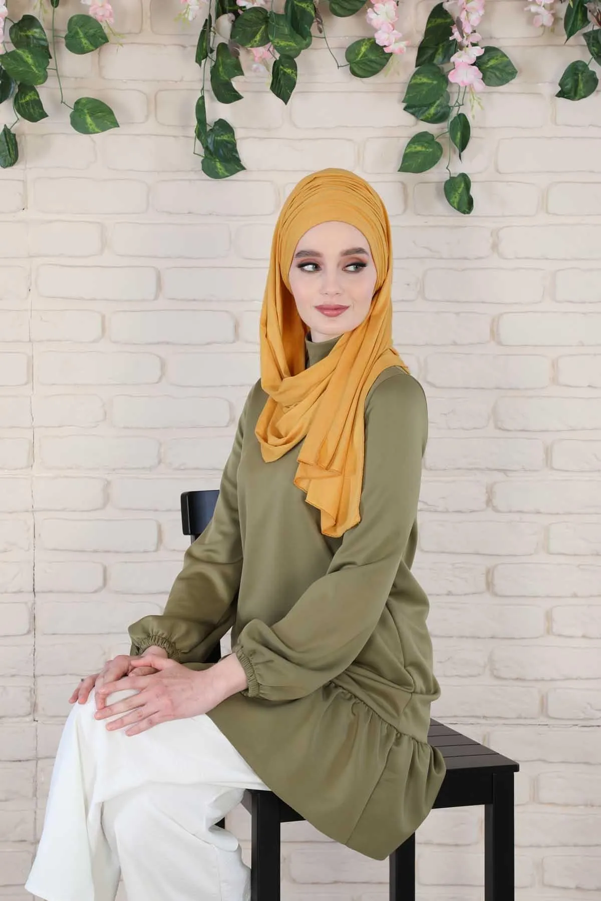 Premium Jersey Shawl Hijab for Women, Easy to Wear Cotton Headscarf, Lightweight and Breathable Instant Jersey Shawl, Mother's Day Gift,BT-1