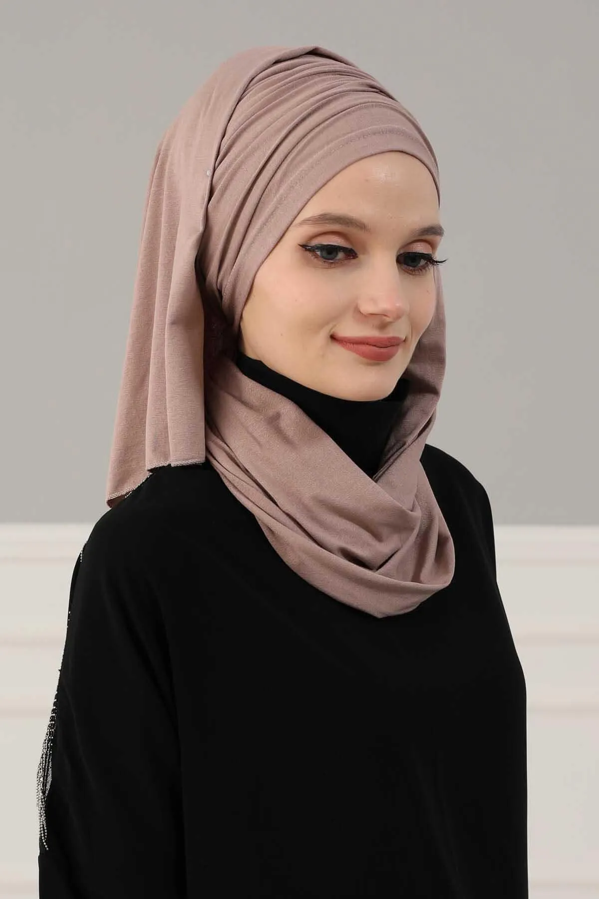 Premium Jersey Shawl Hijab for Women, Easy to Wear Cotton Headscarf, Lightweight and Breathable Instant Jersey Shawl, Mother's Day Gift,BT-1