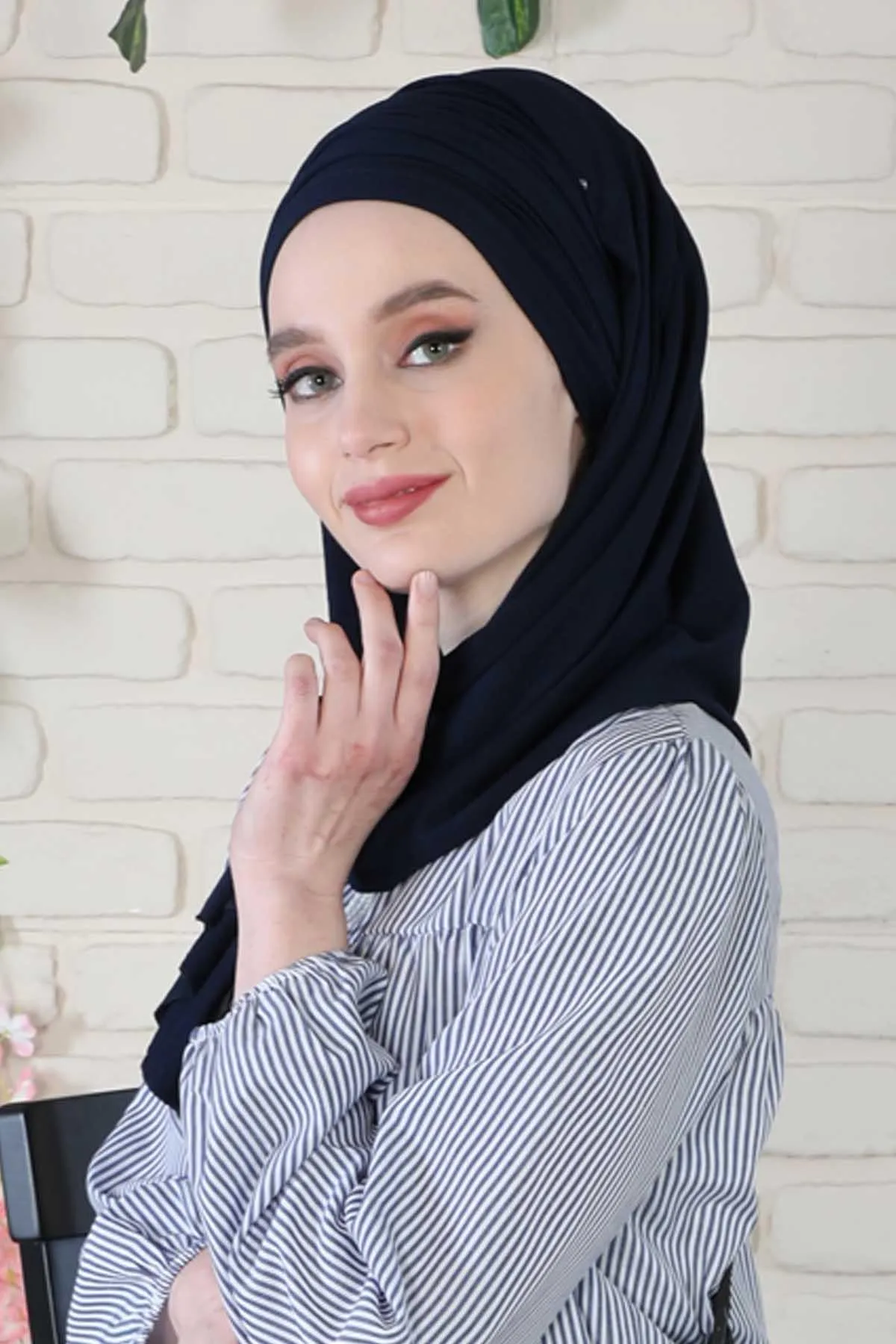 Premium Jersey Shawl Hijab for Women, Easy to Wear Cotton Headscarf, Lightweight and Breathable Instant Jersey Shawl, Mother's Day Gift,BT-1